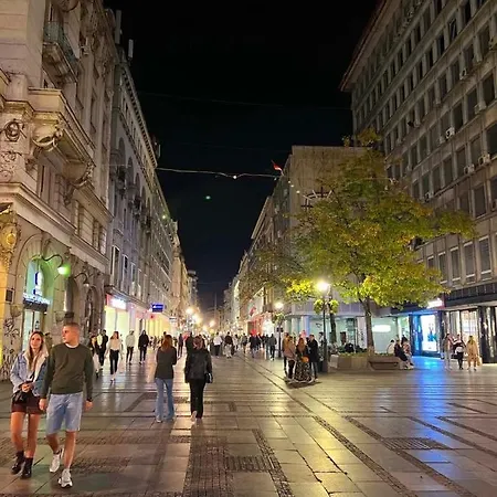 Sandra Center * Belgrado